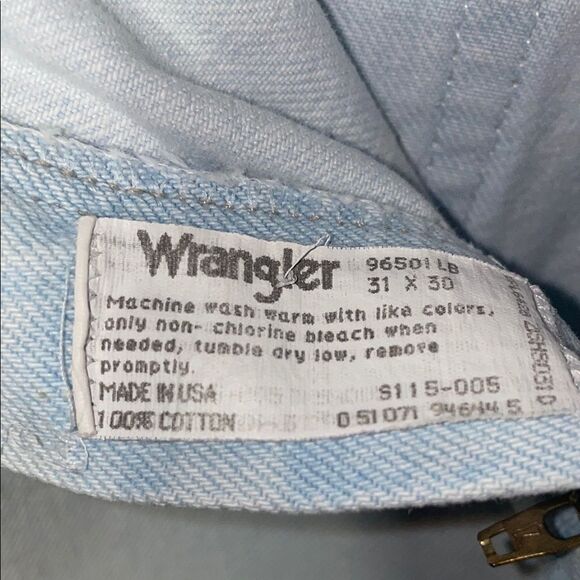 Wrangler Men's Light Blue Jeans - Picture 10 of 10